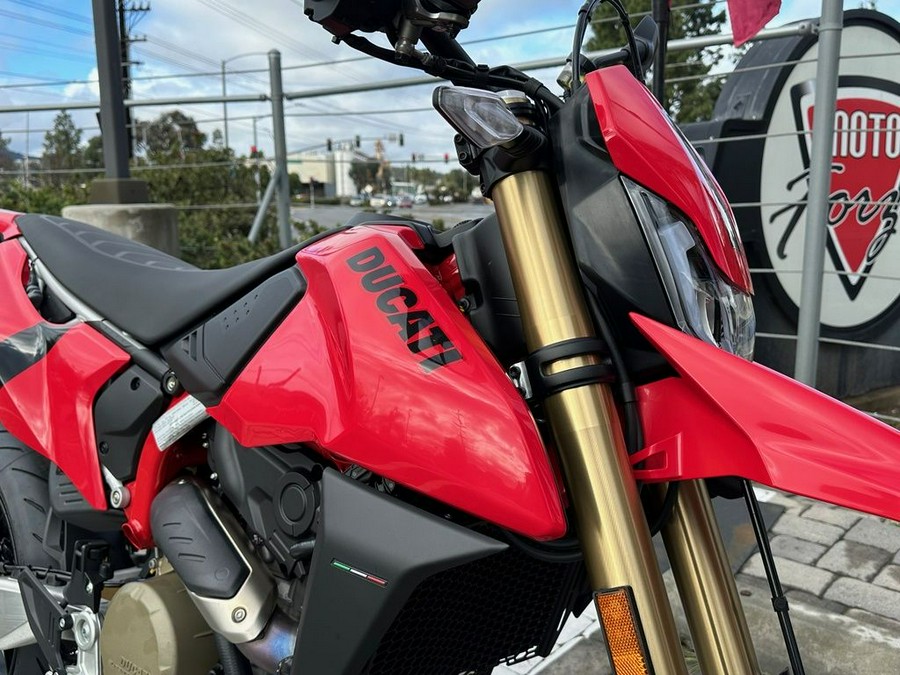 2024 Ducati Hypermotard 698 Mono Red