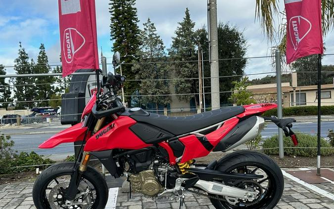 2024 Ducati Hypermotard 698 Mono Red