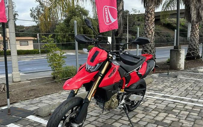 2024 Ducati Hypermotard 698 Mono Red