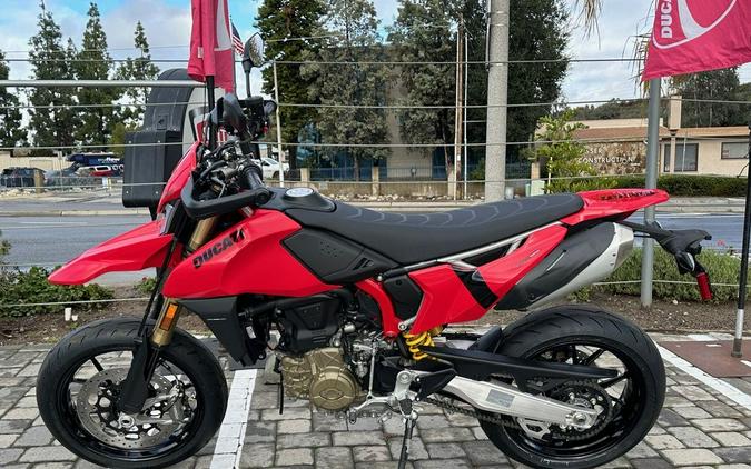 2024 Ducati Hypermotard 698 Mono Red