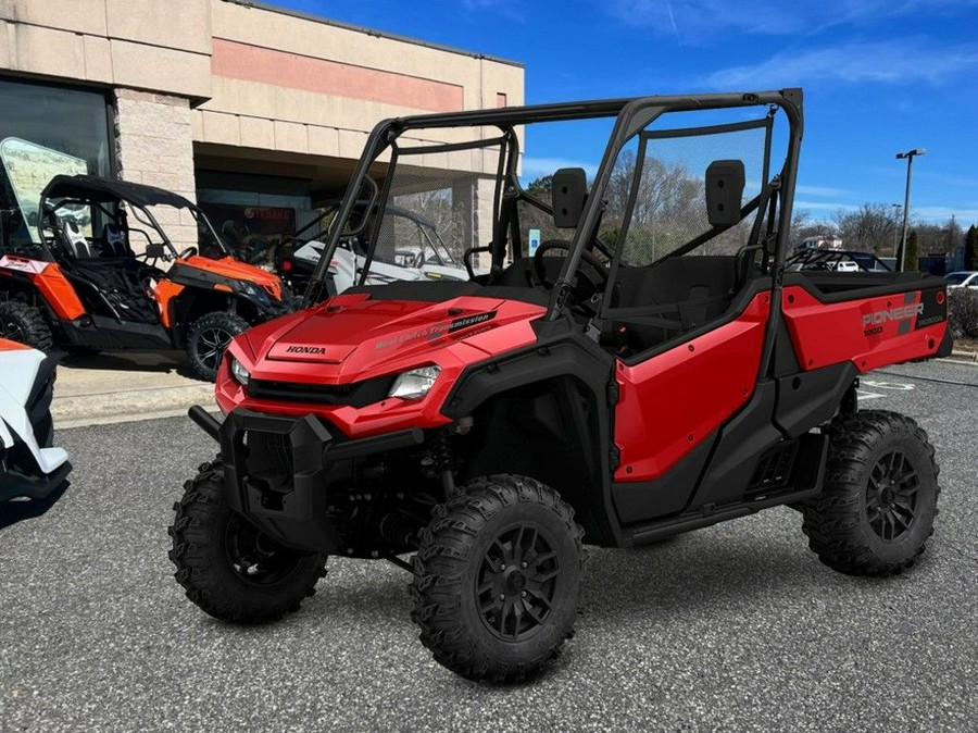 2025 Honda® Pioneer 1000 Deluxe
