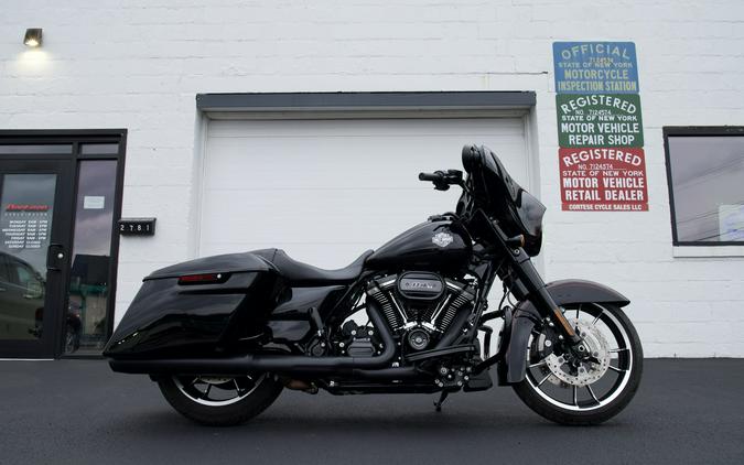 2022 Harley-Davidson® FLHXS Street Glide Special