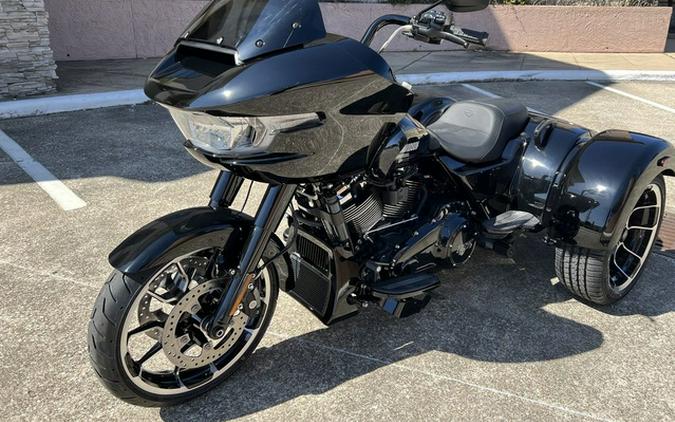 2026 Harley-Davidson FLTRT - Road Glide 3