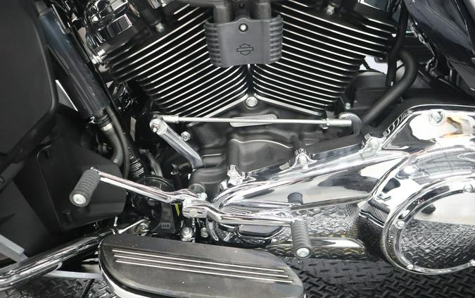2026 Harley-Davidson® Road Glide Limited FLTRXL