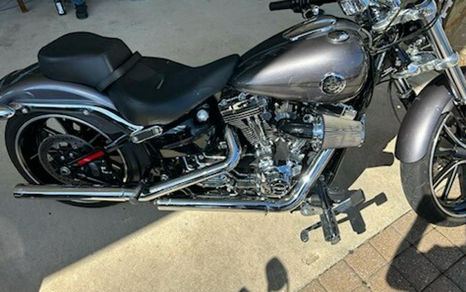 2015 Harley-Davidson Breakout Charcoal Pearl