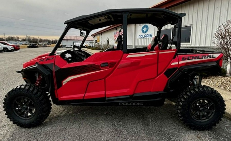 2025 Polaris® General XP 4 1000 Ultimate
