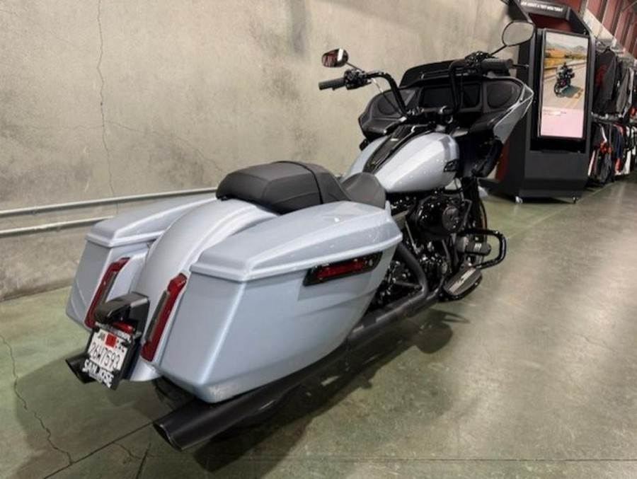 2024 Harley-Davidson® FLTRX - Road Glide®