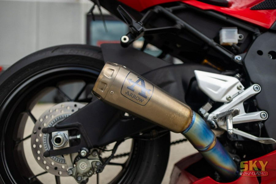2025 Honda CBR1000RRR Fireblade SP