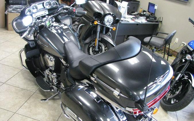 2024 Kawasaki Vulcan® 1700 Voyager® ABS