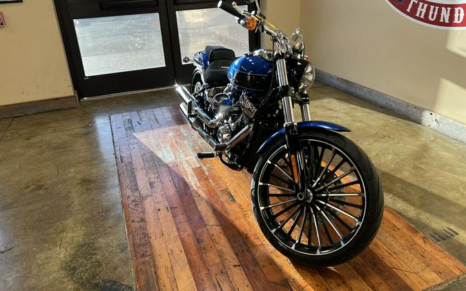 New 2024 Harley-Davidson Breakout Cruiser Motorcycle For Sale Near Memphis, TN