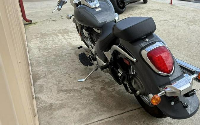 2023 Suzuki Boulevard C50