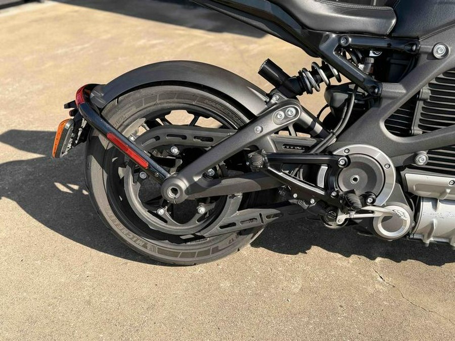 2022 Harley-Davidson® LW1