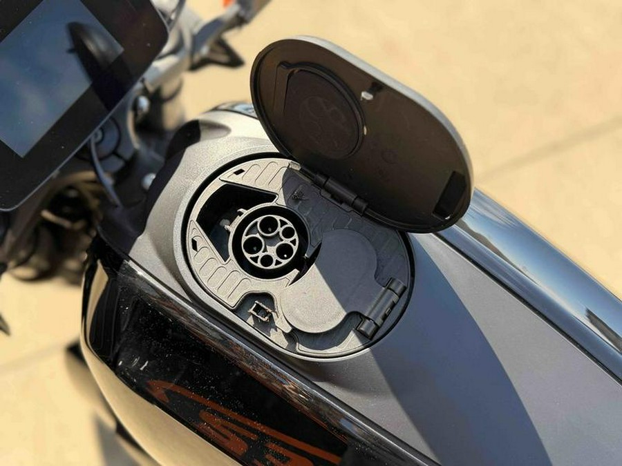 2022 Harley-Davidson® LW1