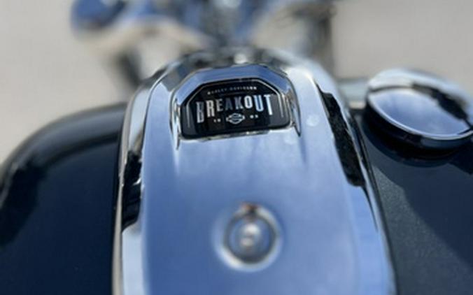 2026 Harley-Davidson Softail FXBR - Breakout
