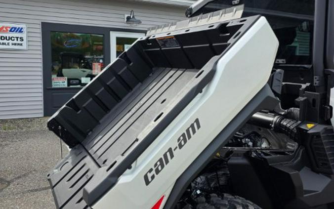 2026 Can-Am Defender Limited HD11