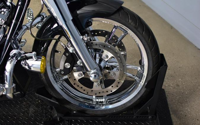 2017 Harley-Davidson Street Glide Special Vivid Black
