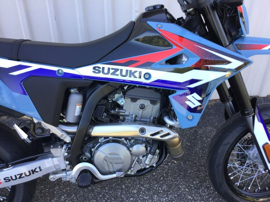 2025 Suzuki DR-Z4SM