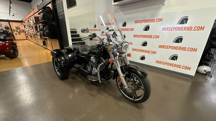 2016 Harley-Davidson Trike FLRT - Freewheeler