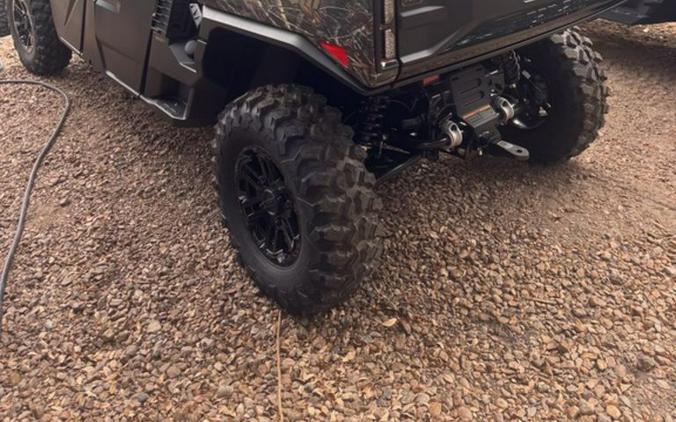 2027 Can-Am® Defender XU MAX Limited HD11 Dark Wildland Camo