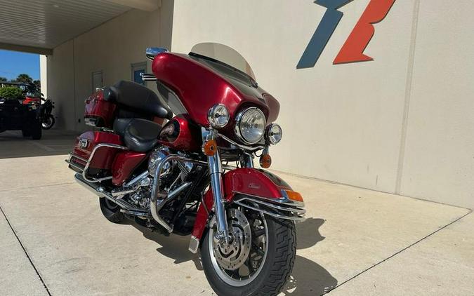 2006 Harley-Davidson® FLHTCI - Electra Glide® Classic