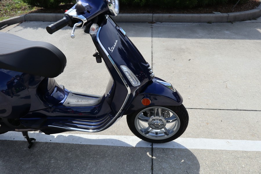 2025 Vespa Primavera 150 Tech