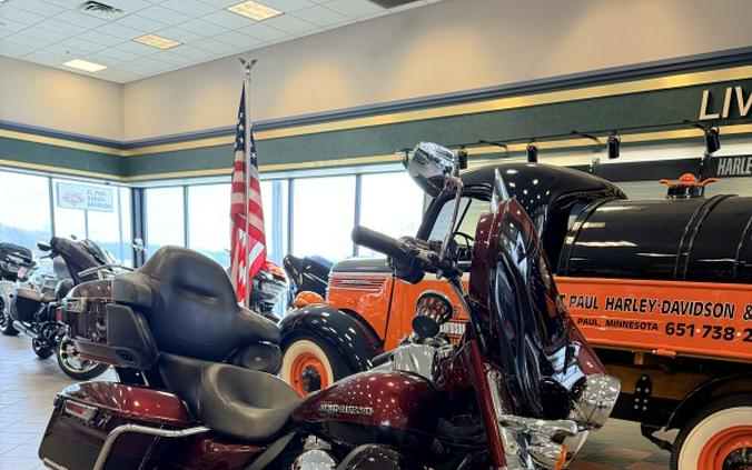 2014 Harley-Davidson Electra Glide Ultra Limited FLHTK