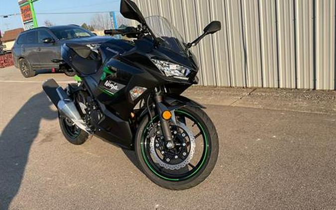 2023 Kawasaki Ninja 400