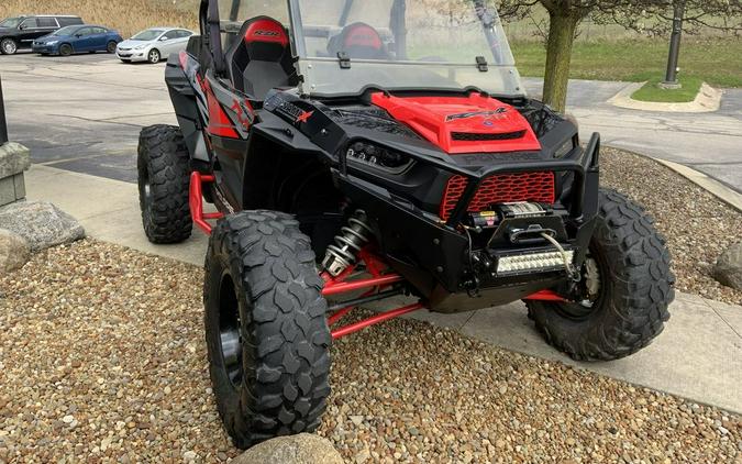 2018 Polaris® RZR XP® Turbo EPS DYNAMIX Edition Black Pearl