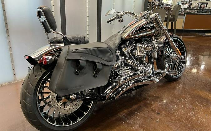 2014 Harley-Davidson Softail® CVO™ Breakout®