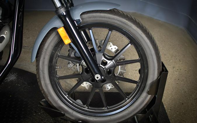 2023 Yamaha Bolt R-Spec