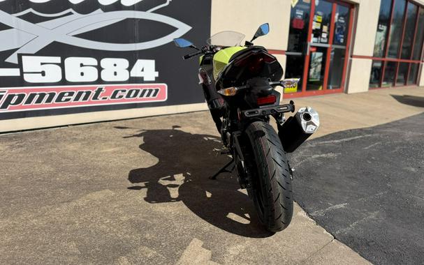 2026 Kawasaki Ninja® 500 ABS