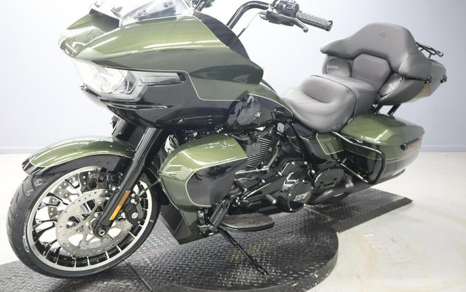 2026 Harley-Davidson® Road Glide Limited FLTRXL