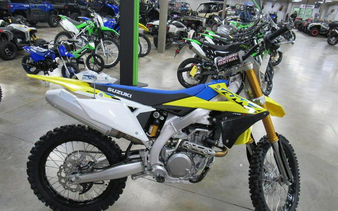 2024 Suzuki RM-Z450 First Look [with RM Army Kit]