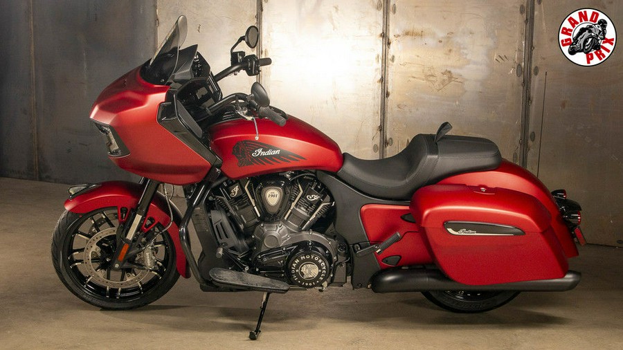 2024 Indian Motorcycle® Challenger® Dark Horse® Sunset Red Smoke