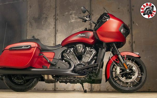 2024 Indian Motorcycle® Challenger® Dark Horse® Sunset Red Smoke