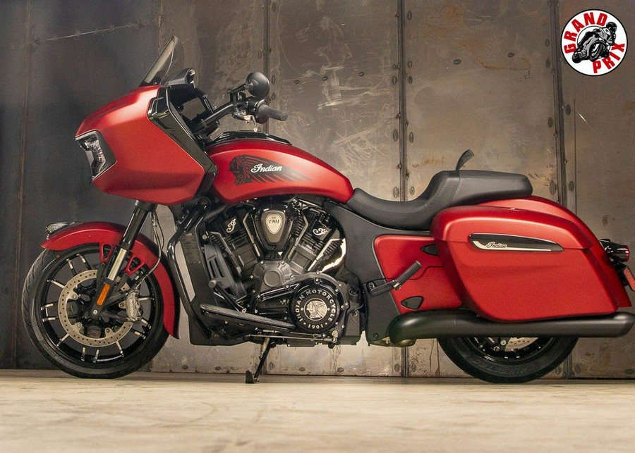 2024 Indian Motorcycle® Challenger® Dark Horse® Sunset Red Smoke