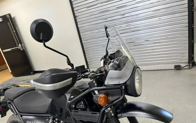 2022 Royal Enfield Himalayan Granite Black