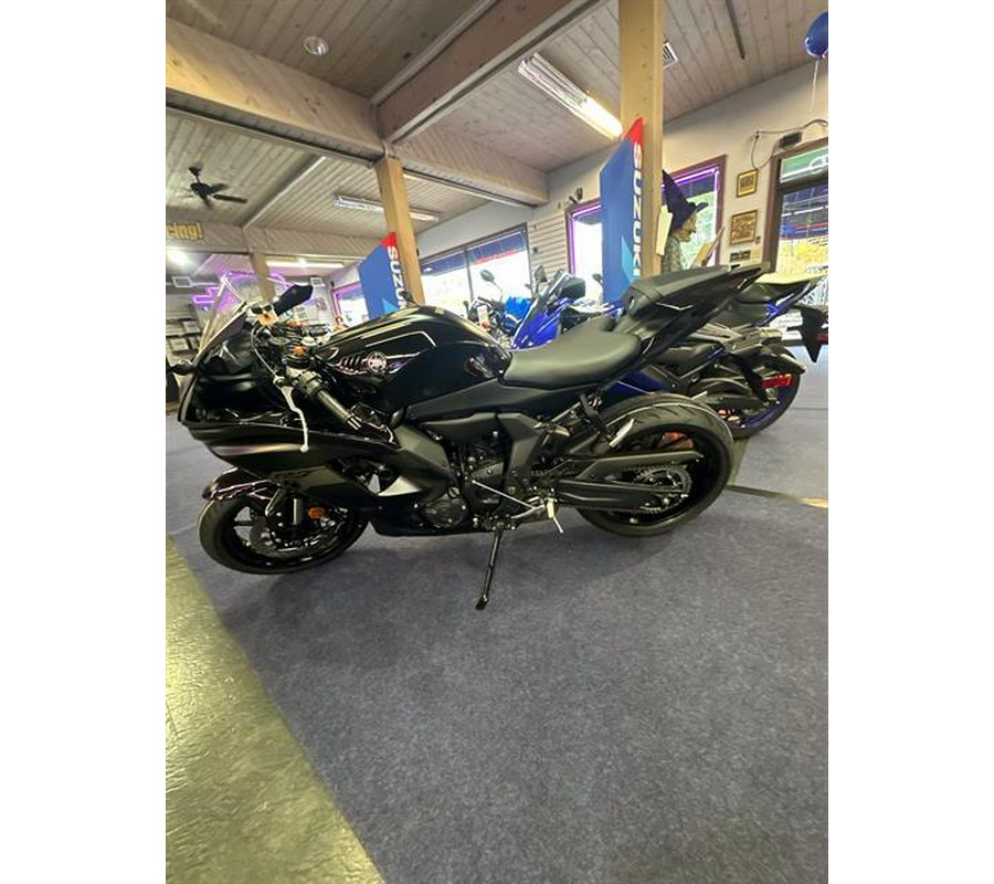 2025 Yamaha YZF-R7