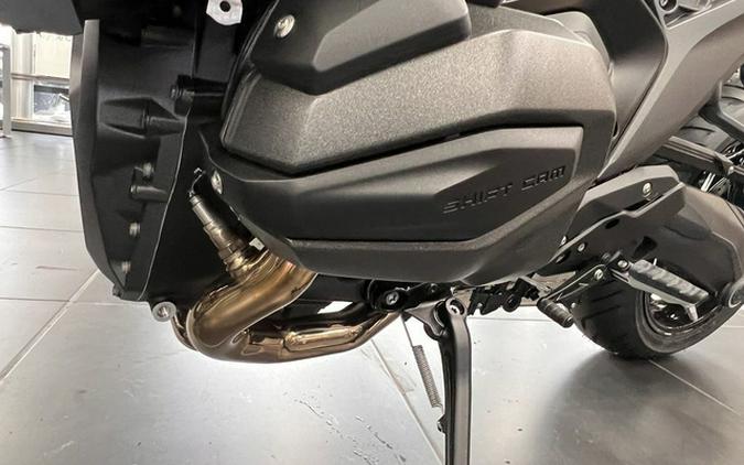 2026 BMW R 1300 R Snapper Rocks Blue 1300 R