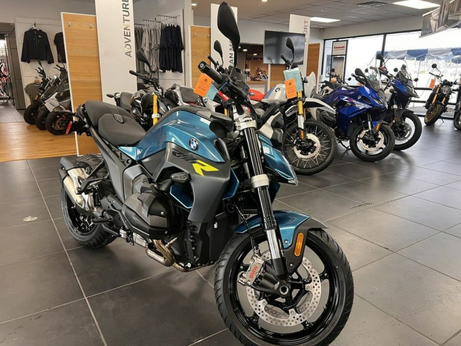 2026 BMW R 1300 R Snapper Rocks Blue 1300 R