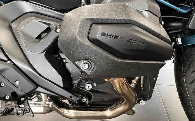 2026 BMW R 1300 R Snapper Rocks Blue 1300 R