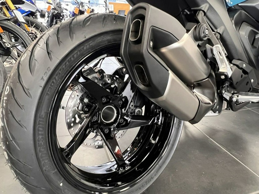 2026 BMW R 1300 R Snapper Rocks Blue 1300 R