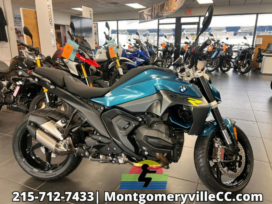 2026 BMW R 1300 R Snapper Rocks Blue 1300 R