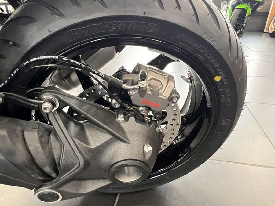 2026 BMW R 1300 R Snapper Rocks Blue 1300 R