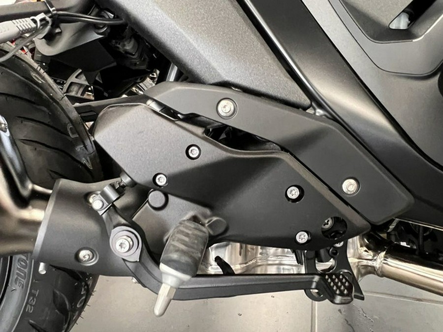 2026 BMW R 1300 R Snapper Rocks Blue 1300 R