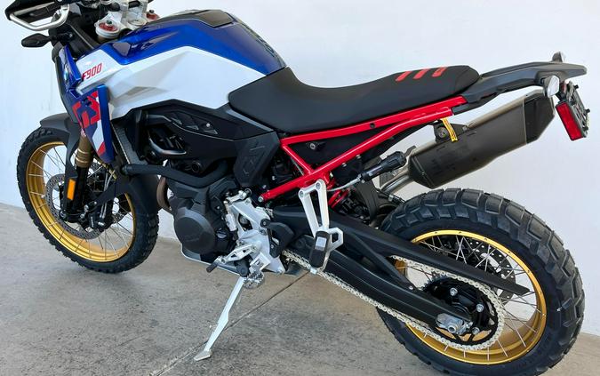 2026 BMW F900GS