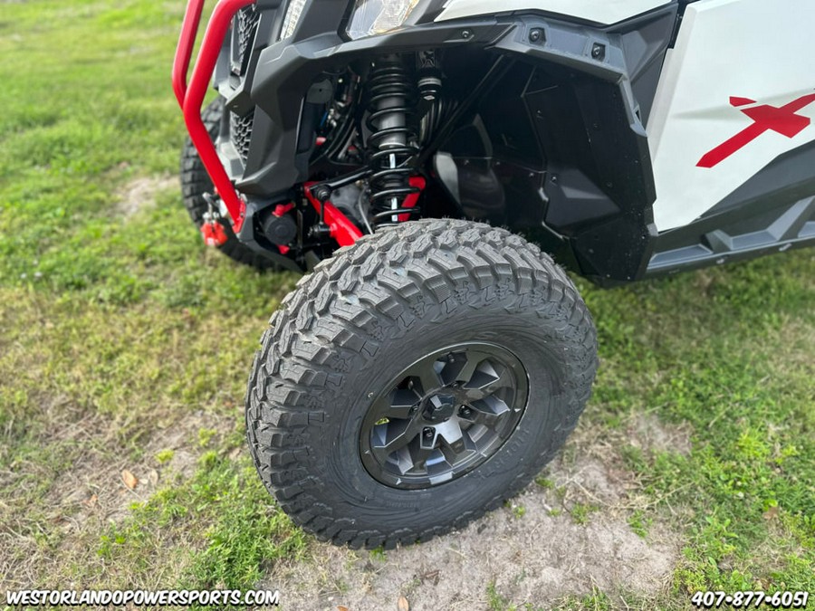 2024 Can-Am® Maverick Sport X rc 1000R