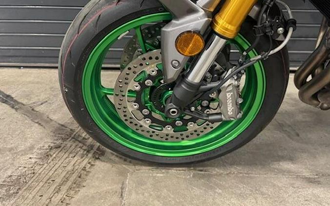 2025 Kawasaki Z900 SE ABS