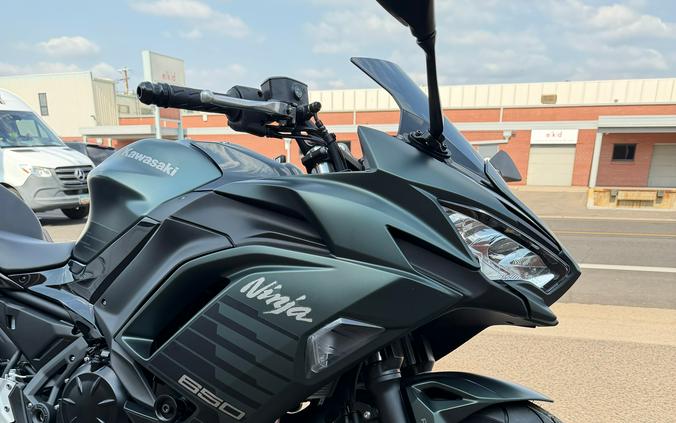 2025 Kawasaki Ninja® 650 ABS