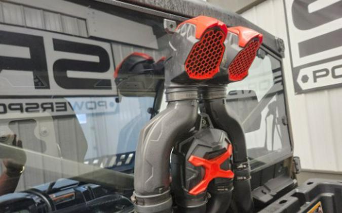 2023 Can-Am DEFENDER XMR HD10